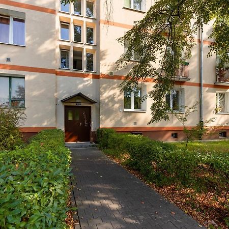 Roomy Apartment Oczapowskiego In Bielany By Noclegi Renters Varsavia Esterno foto